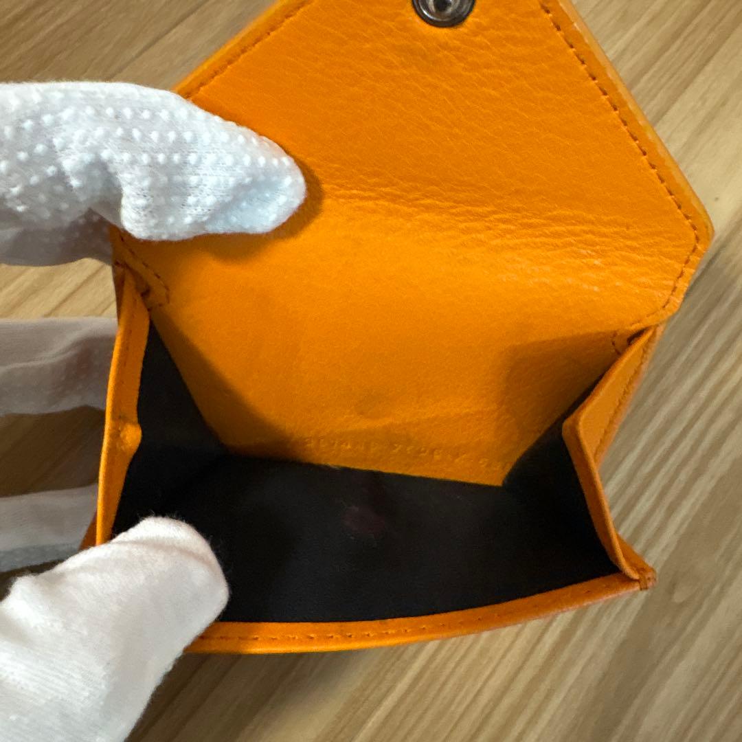 本日可能♡よつば ♡♡♾【霊視】 BALENCIAGA 三つ折り財布