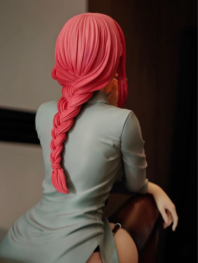 チェンソーマンガレージキット ガレキ マキマ　フィギュア 完成品