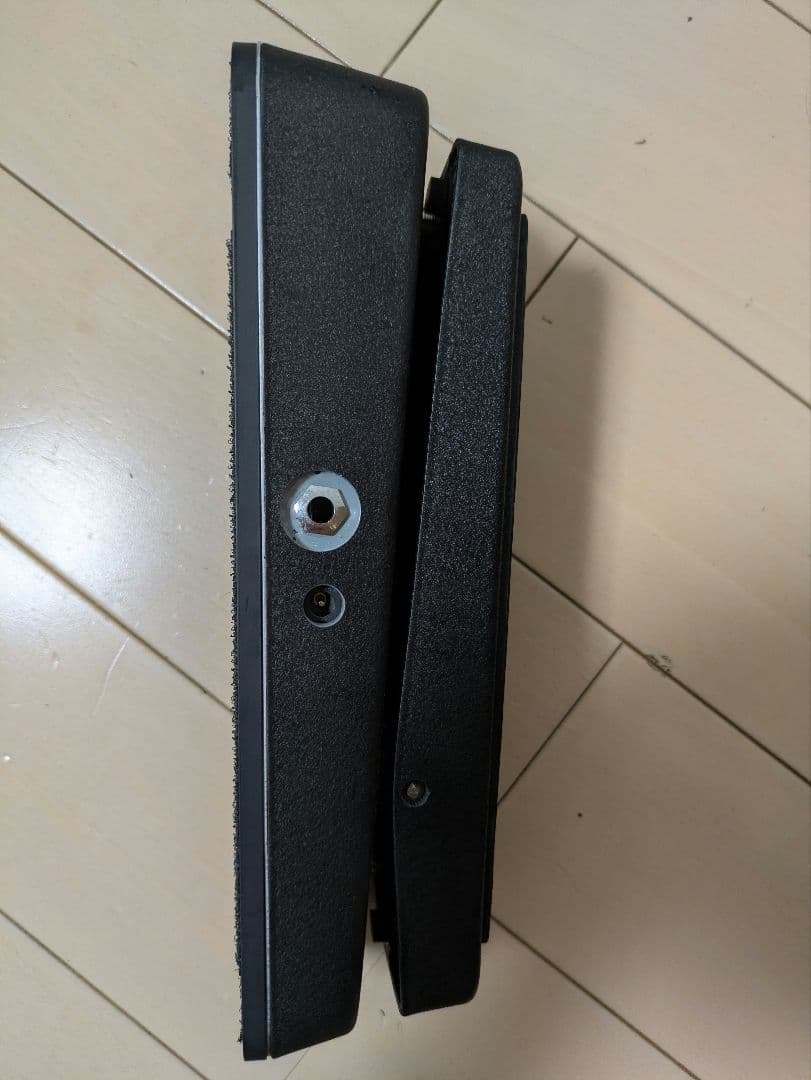 Jim Dunlop crybaby GCB-95 トゥルーバイパスmod品