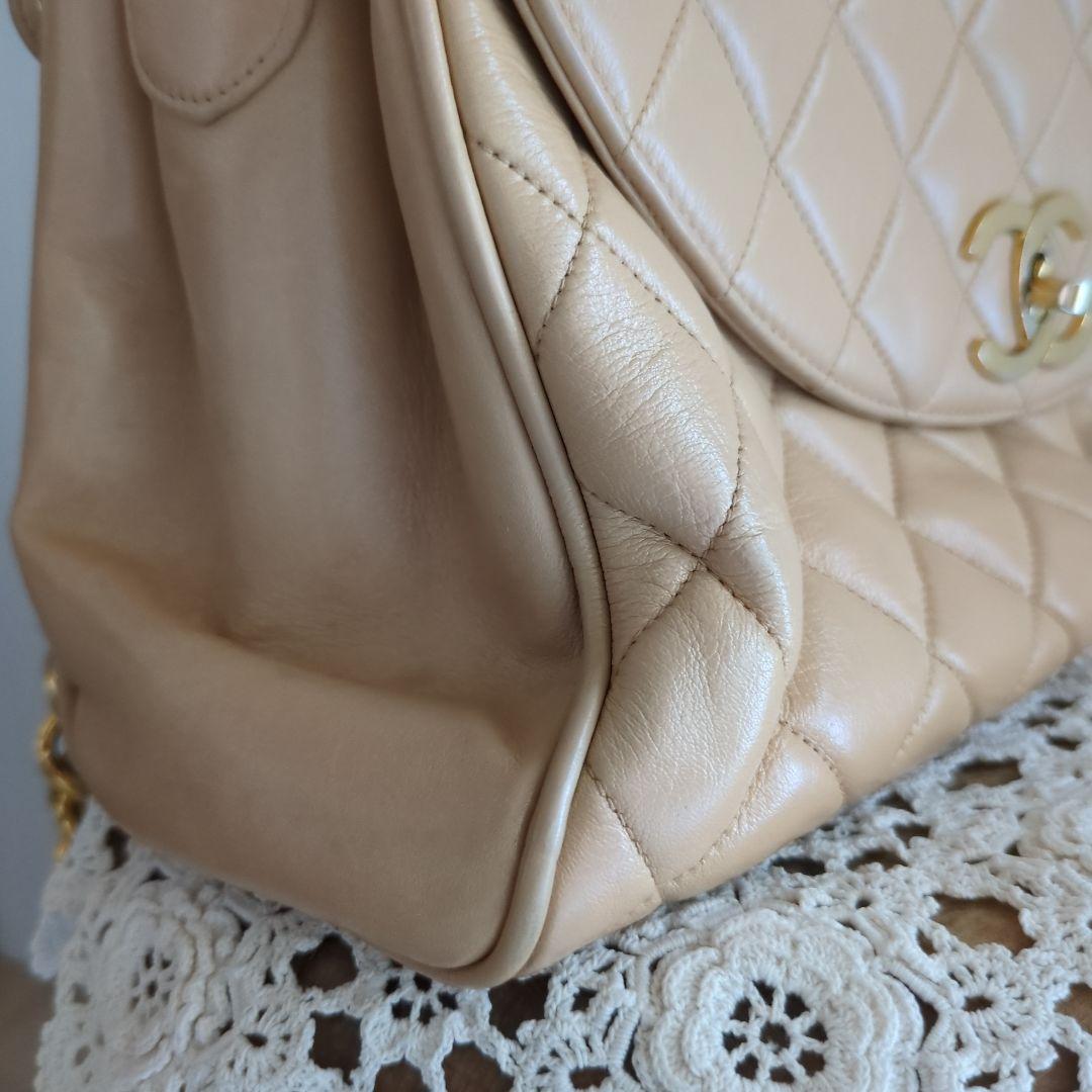CHANEL シャネル キルティングショルダーバック ヴィンテージ　ベージュ