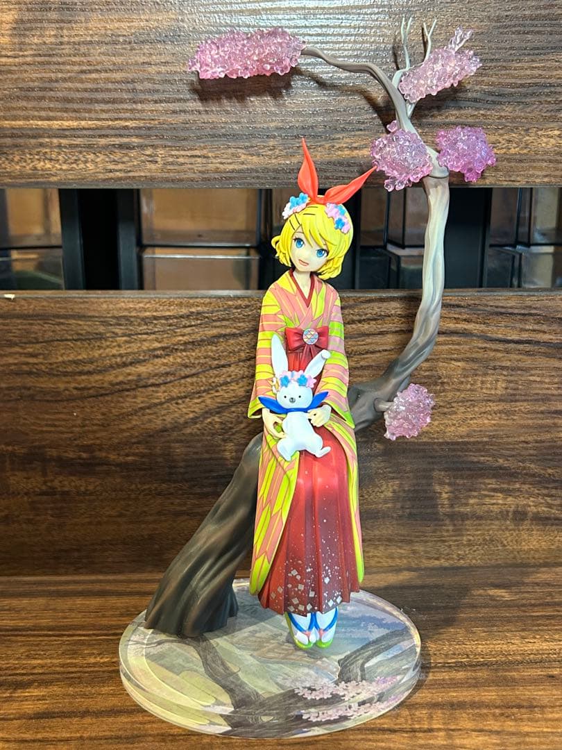 ストロンガー　鏡音リン　花色衣　フィギュア　藤ちょこ