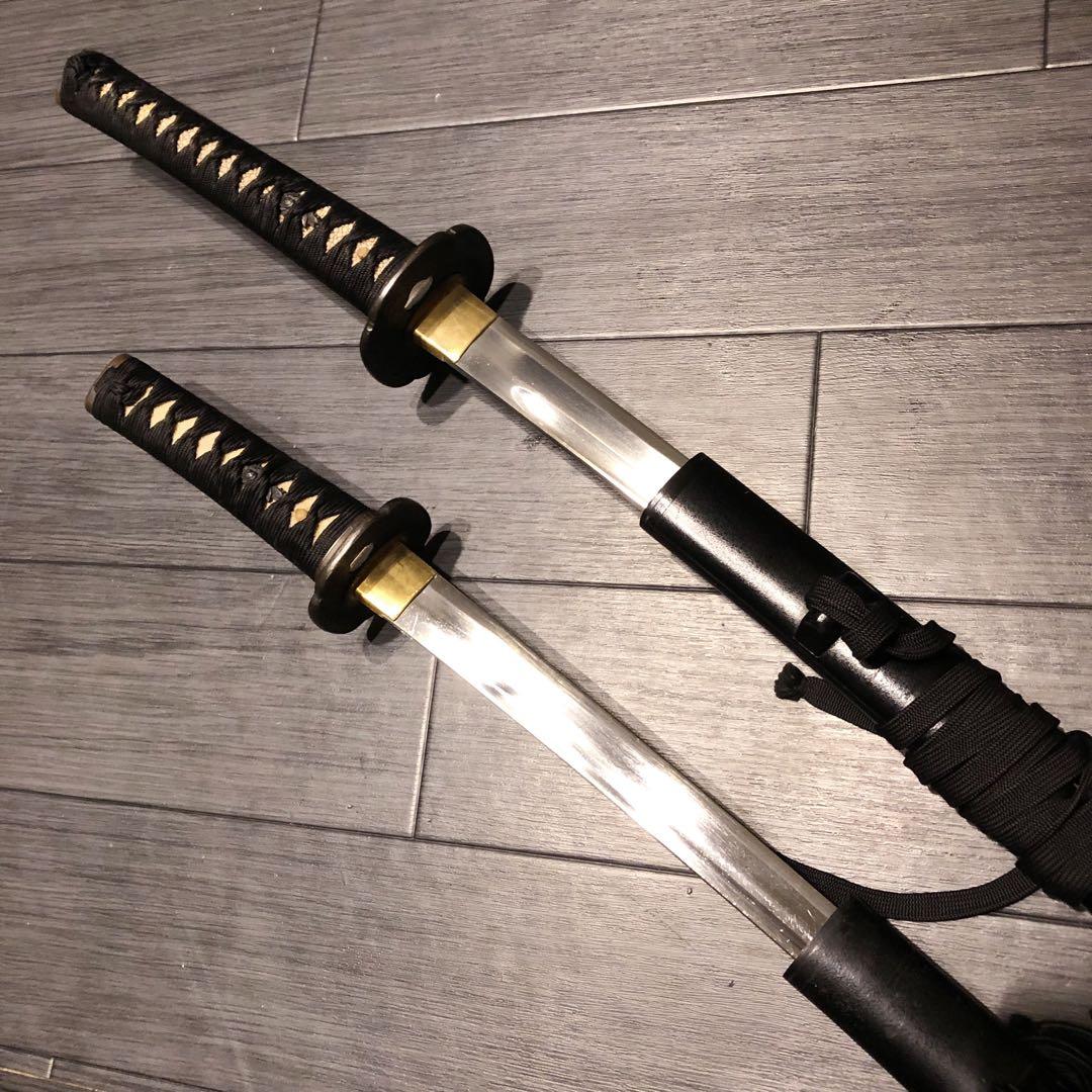 高級模造刀　居合刀　 樋入り刀身　太刀　脇差　大小セット　土佐美術刀剣