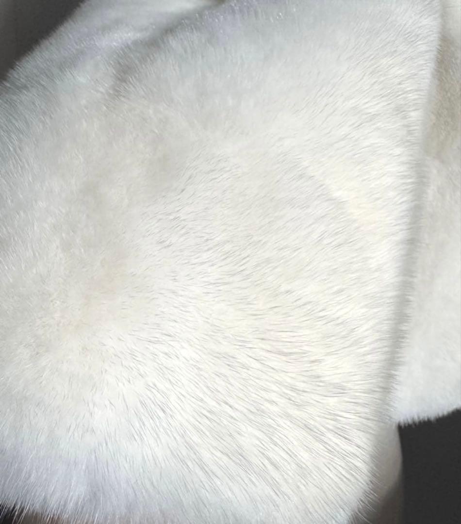 パールホワイトミンク　マフラー