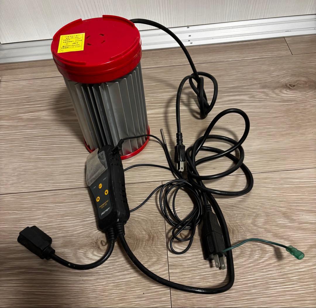 2点セット パネルヒーター　NS250　昭和精機工業、サーモスタット