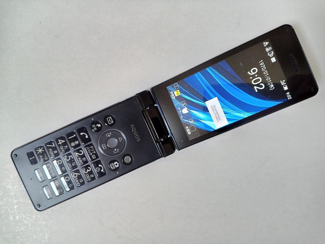 ☆ Y!mobile AQUOS ケータイ3 806SH ブラック