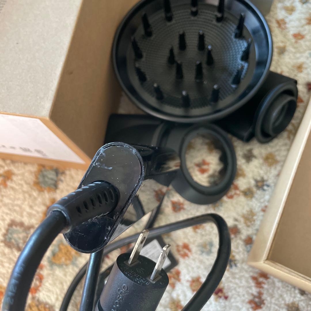 ダイソン dysonドライヤー hd08 スタンド付き