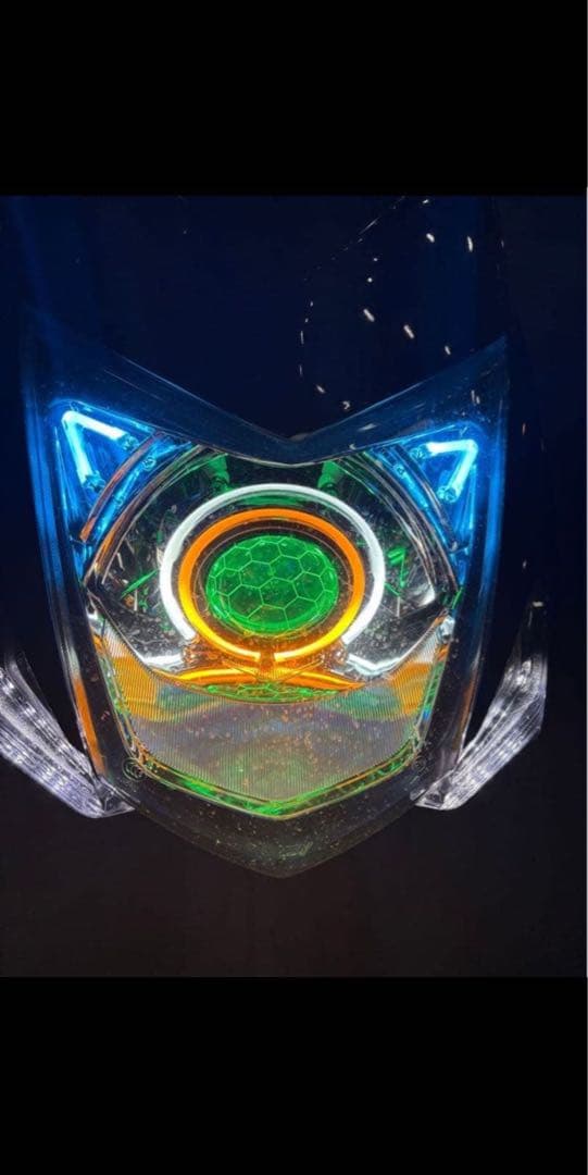 シグナスx3型デビルアイ　ヘッドライト