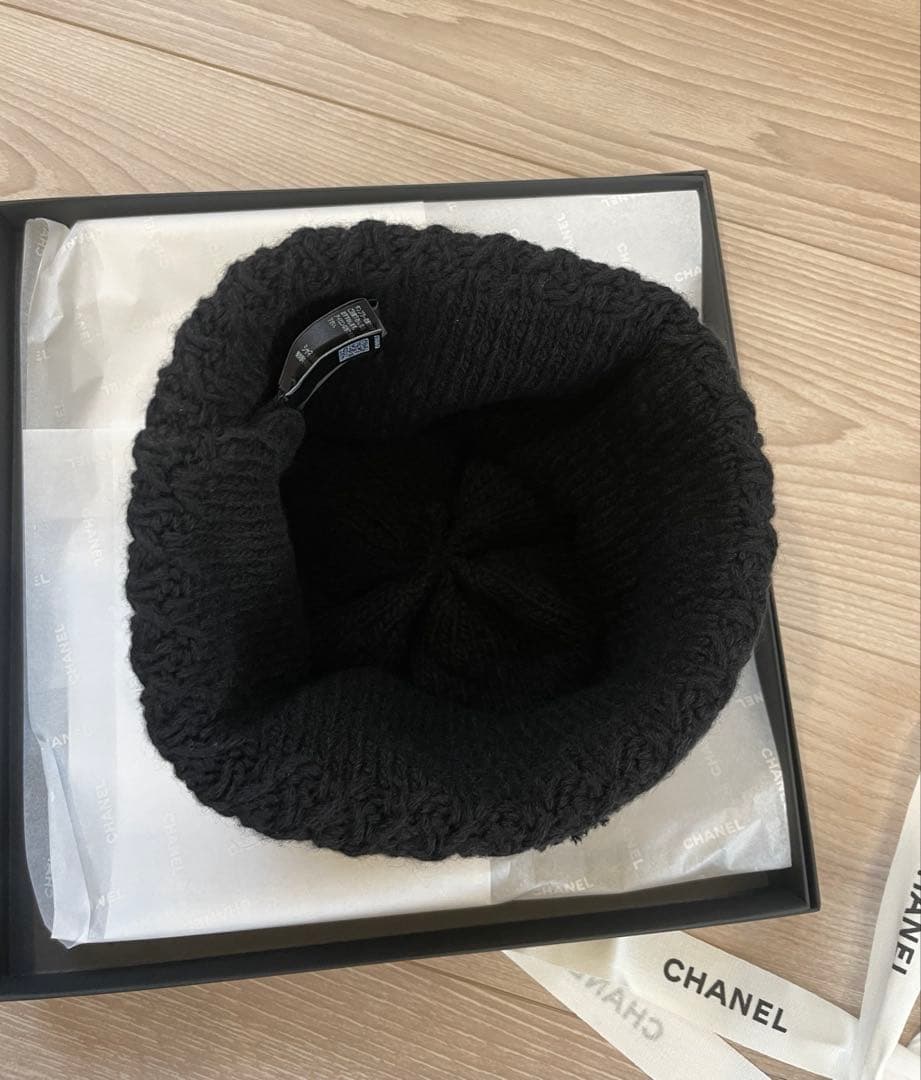 新品・未使用【CHANEL】ニット帽　ブラック 嬉しい男女兼用＆100%カシミヤ