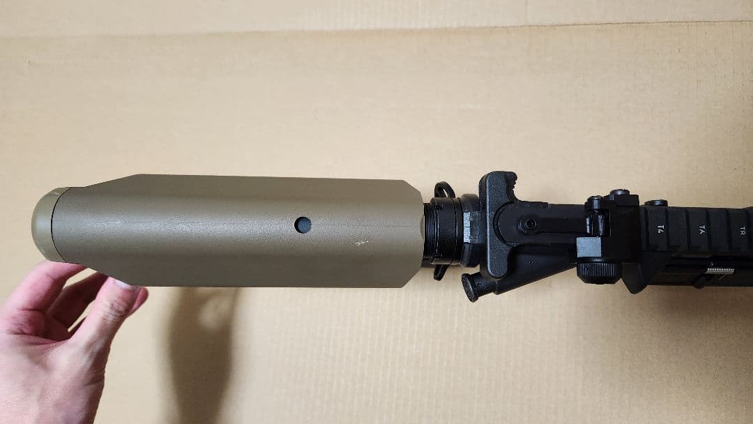 とり　東京マルイ　MK18 MOD1 ガスガン　予備マガジン2本つき