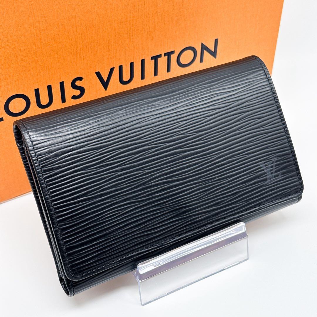 ルイヴィトン エピ ポルトフォイユ トレゾール 二つ折り財布 黒 ブラック