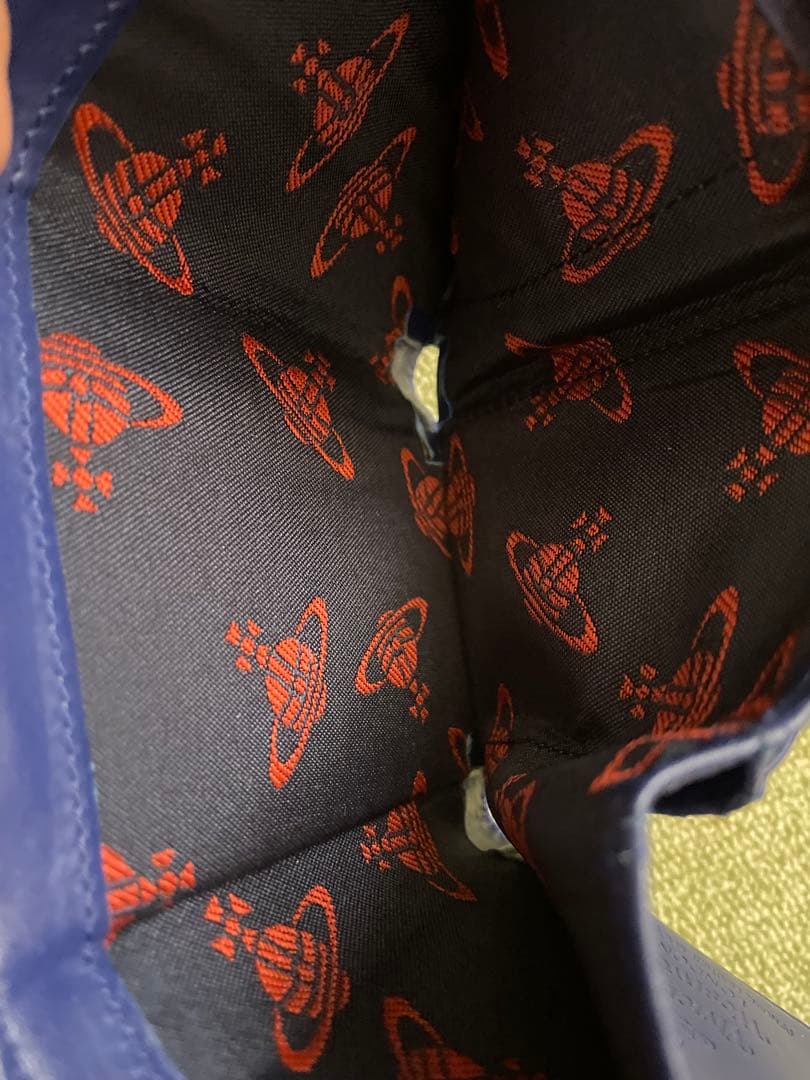 モ*️様 ヴィヴィアンウエストウッド　財布　三つ折り