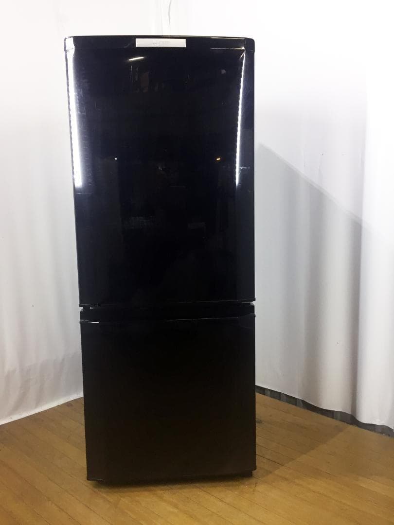 30日迄！送料無料★三菱　ラウンドカット　２ドア冷蔵庫　【MR-P15Y】