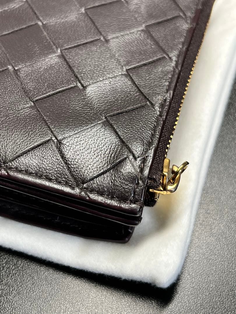 ボッテガヴェネタ イントレチャート スモール 二つ折りウォレット