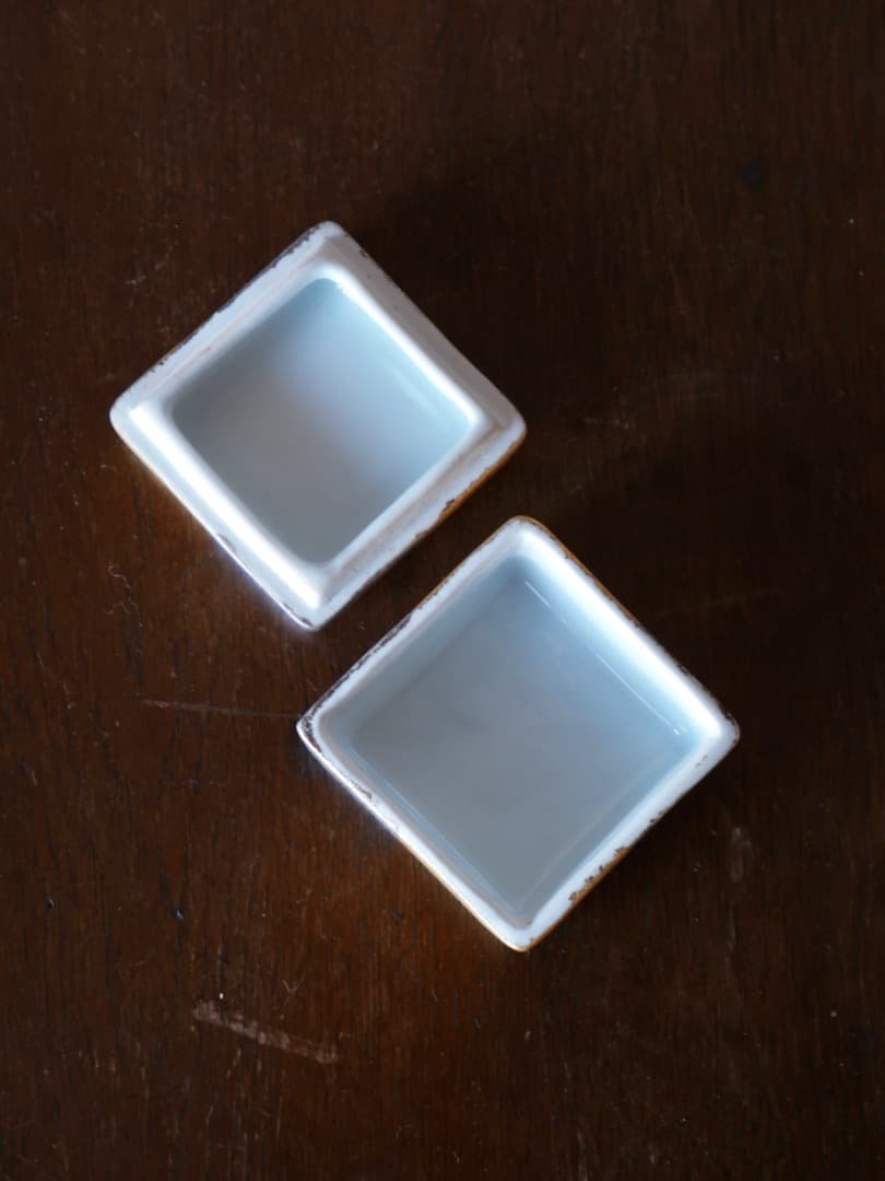 小野珀子　金銀彩　香合　茶道具　香道具　共箱　Q2109