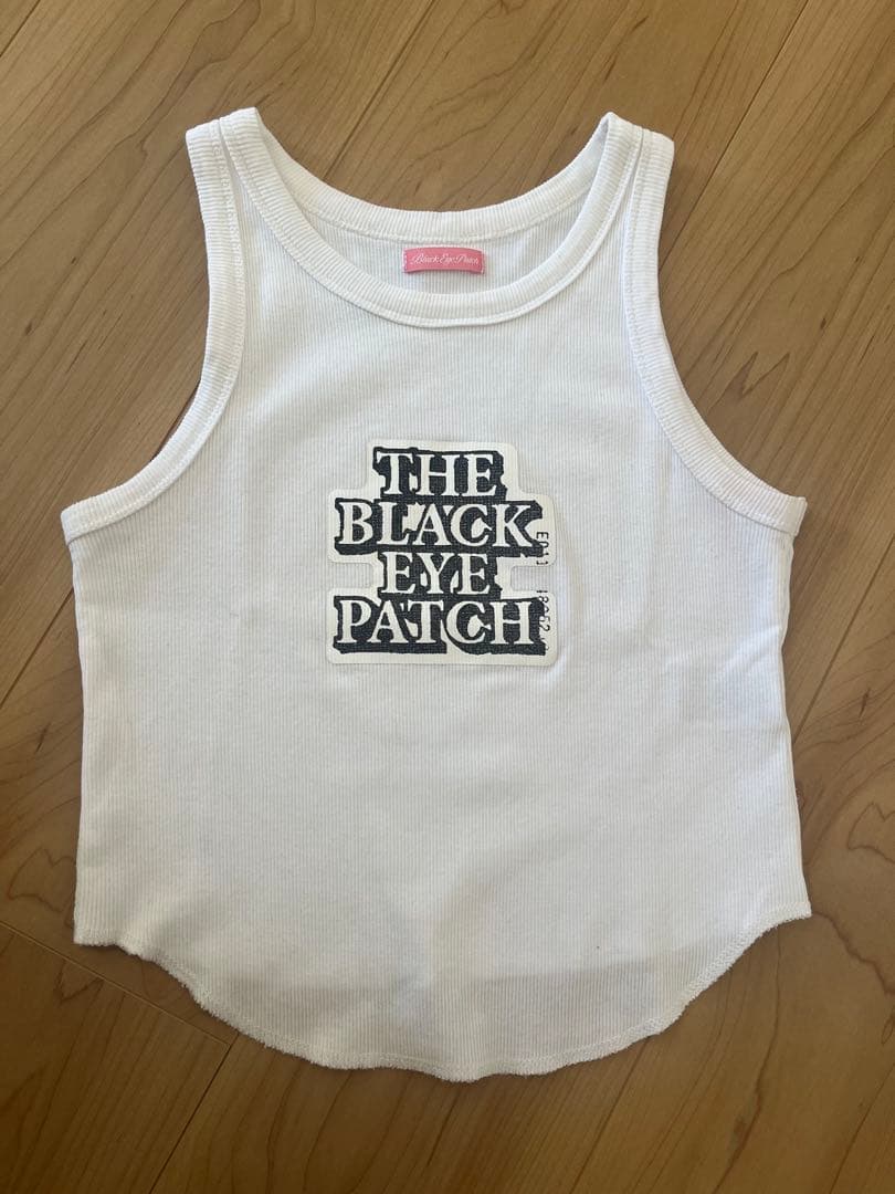 Black Eye Patch woman タンクトップ ホワイト