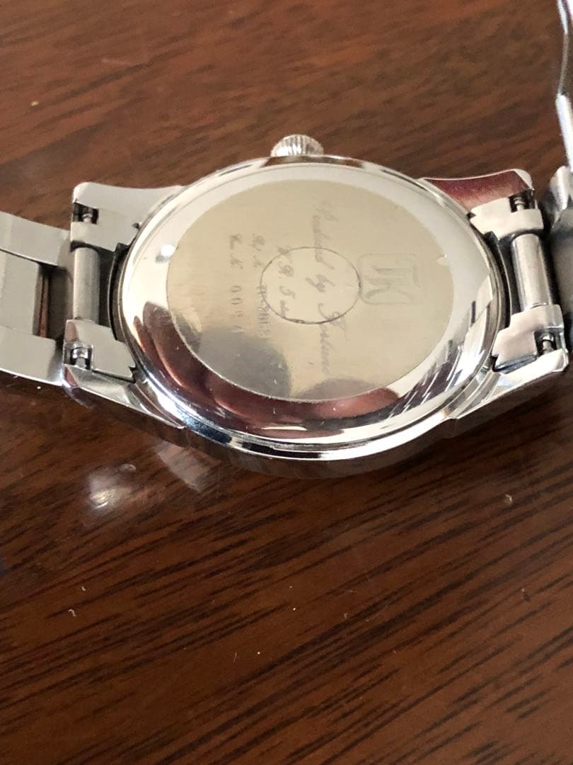 6月電池交換済！『美品』クラシックデザイン　上品な質感タケオキクチ　女性の方にも