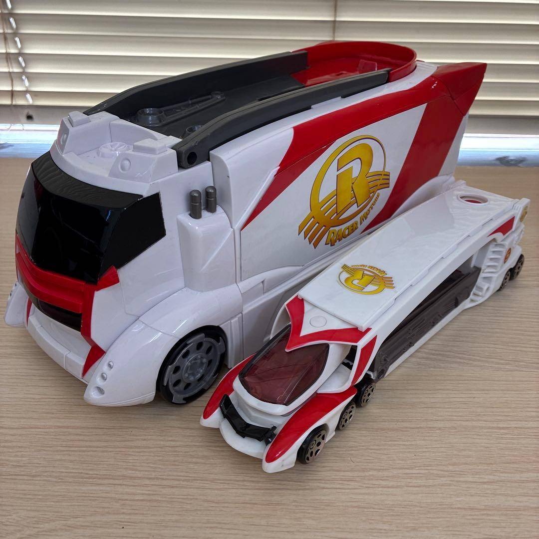 ホットウィール　マッハ5 マッハ6