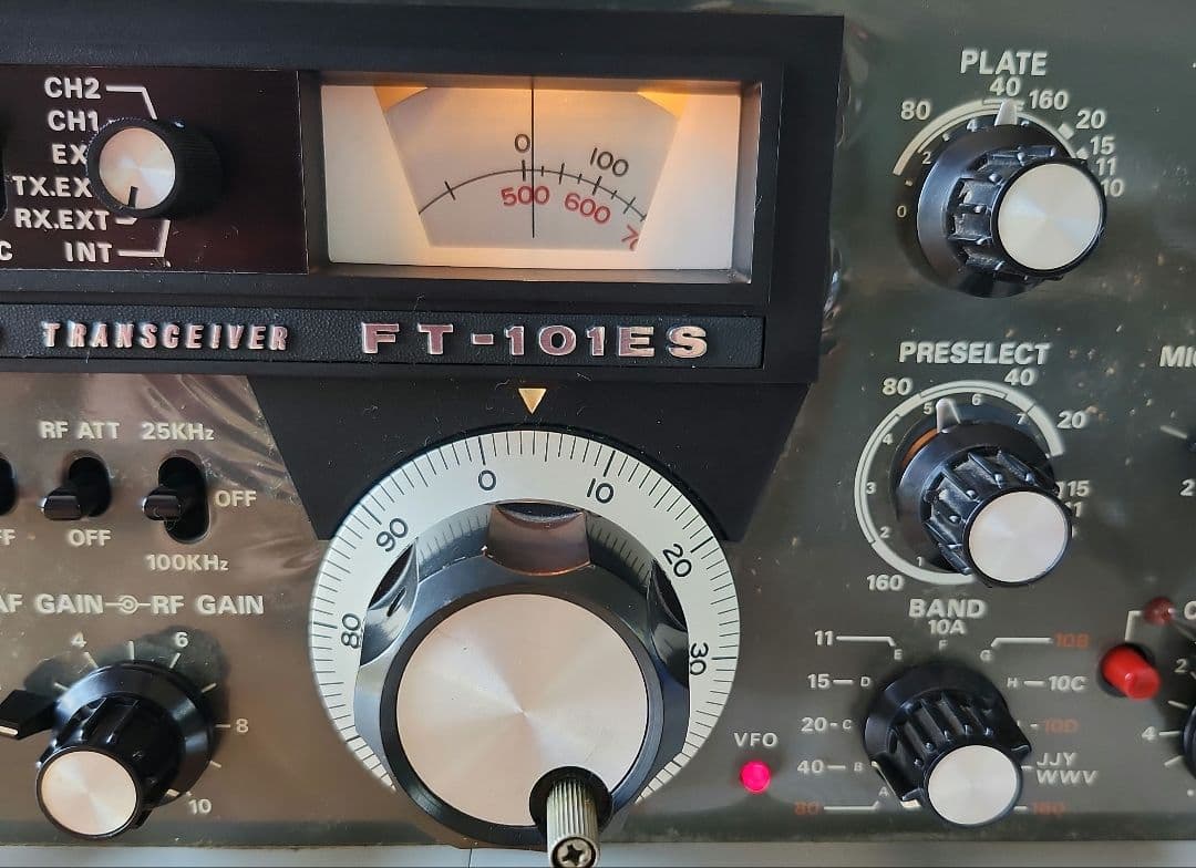 YAESU FT-101ES SSBトランシーバー【ジャンク】おまけ有