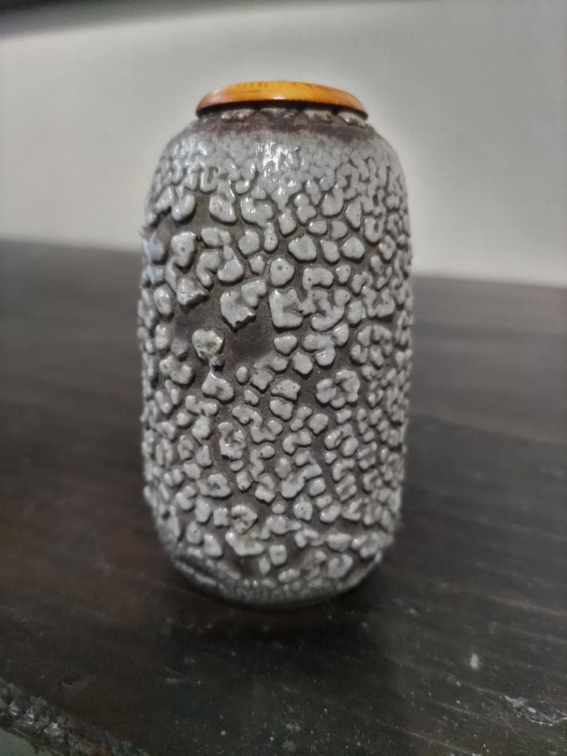 古薩摩 鮫肌釉 茶入　古裂・仕覆付 江戸時代