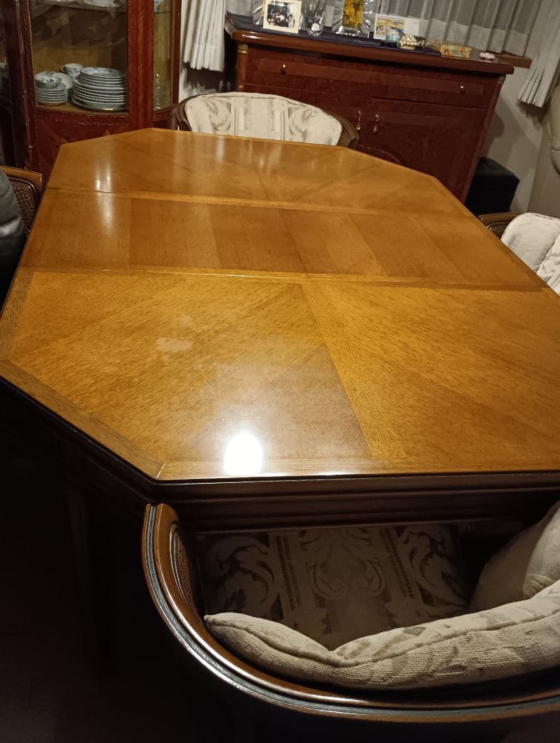 マルニ地中海ロイヤルエクステンションダイニングテーブル