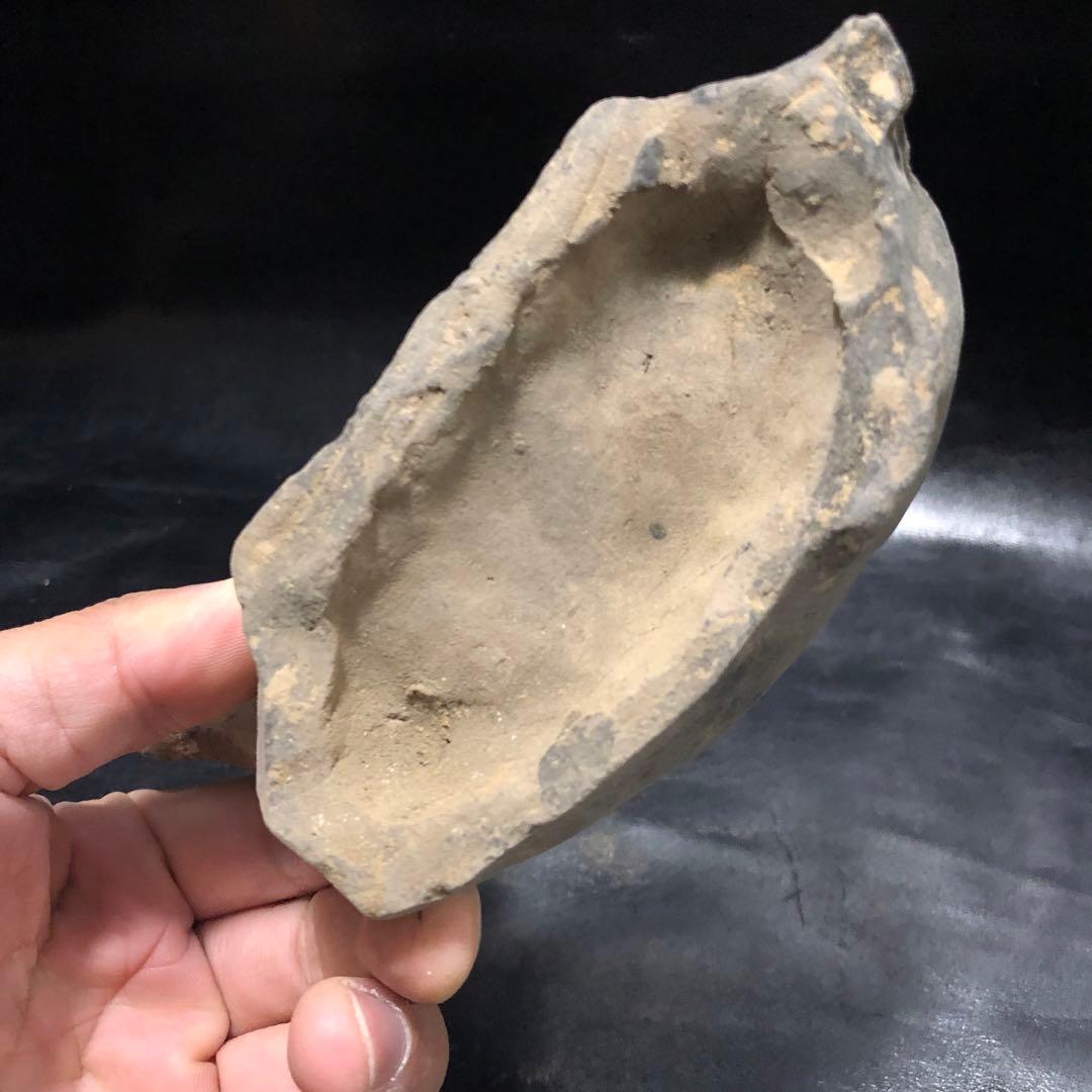 蔵から中国古銭と一緒の箱から出てきた 5体の内の1体　 水牛うし中国古美術土器