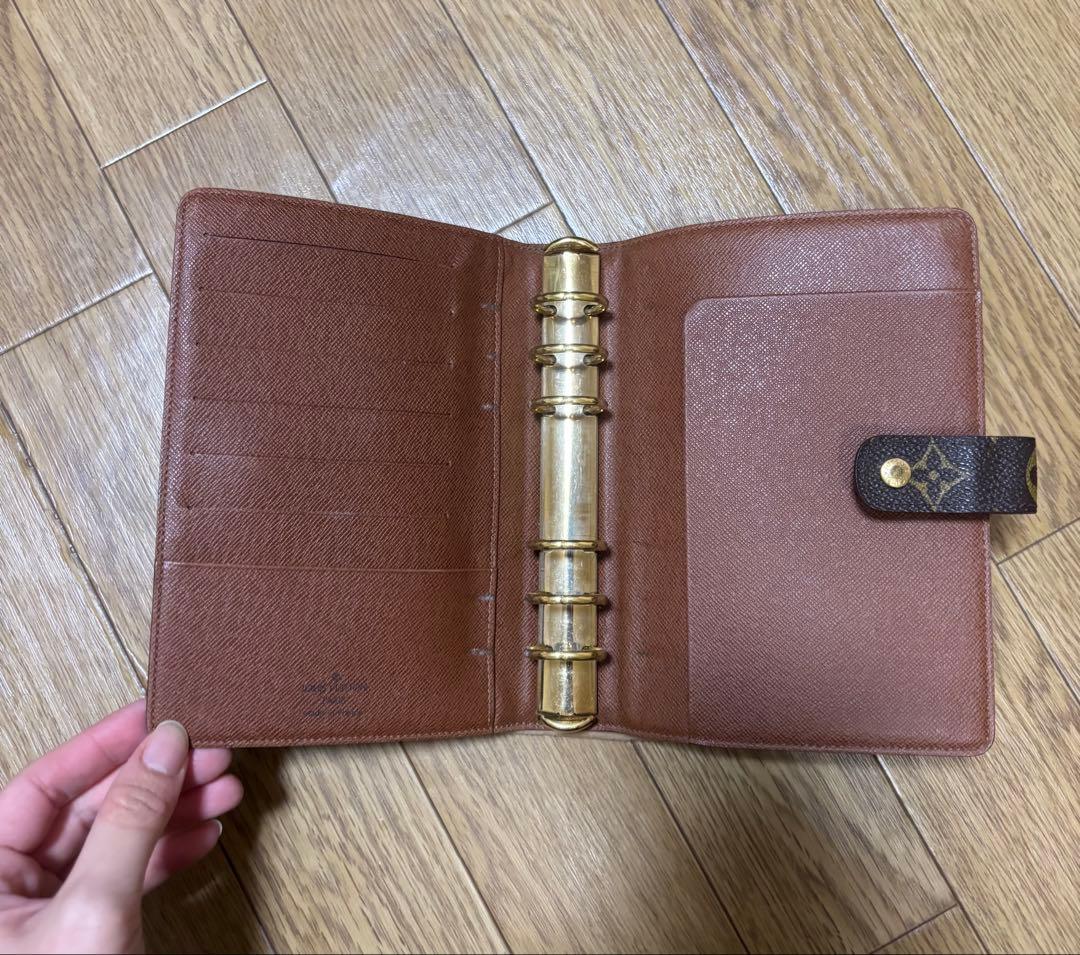 ルイヴィトン スケジュール帳