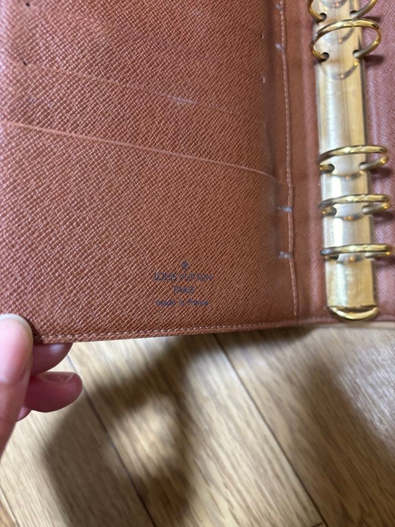 ルイヴィトン スケジュール帳