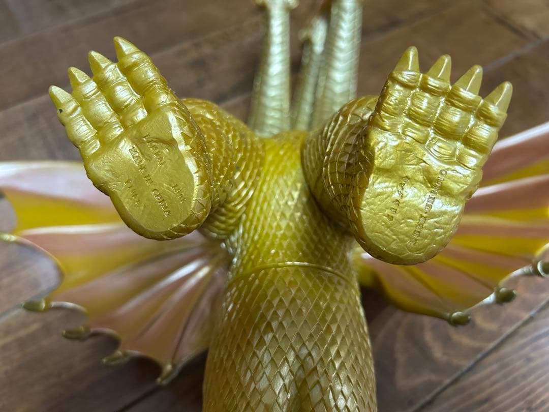 キングギドラ　ビッグサイズソフビ（箱付き）