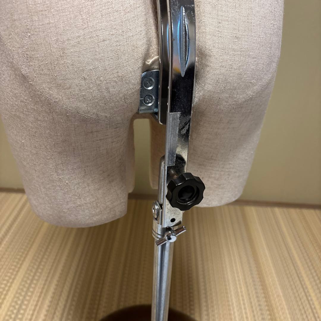 値下げしました。トルソー ReBody レディース 金属の丸型土台　【最終価格】