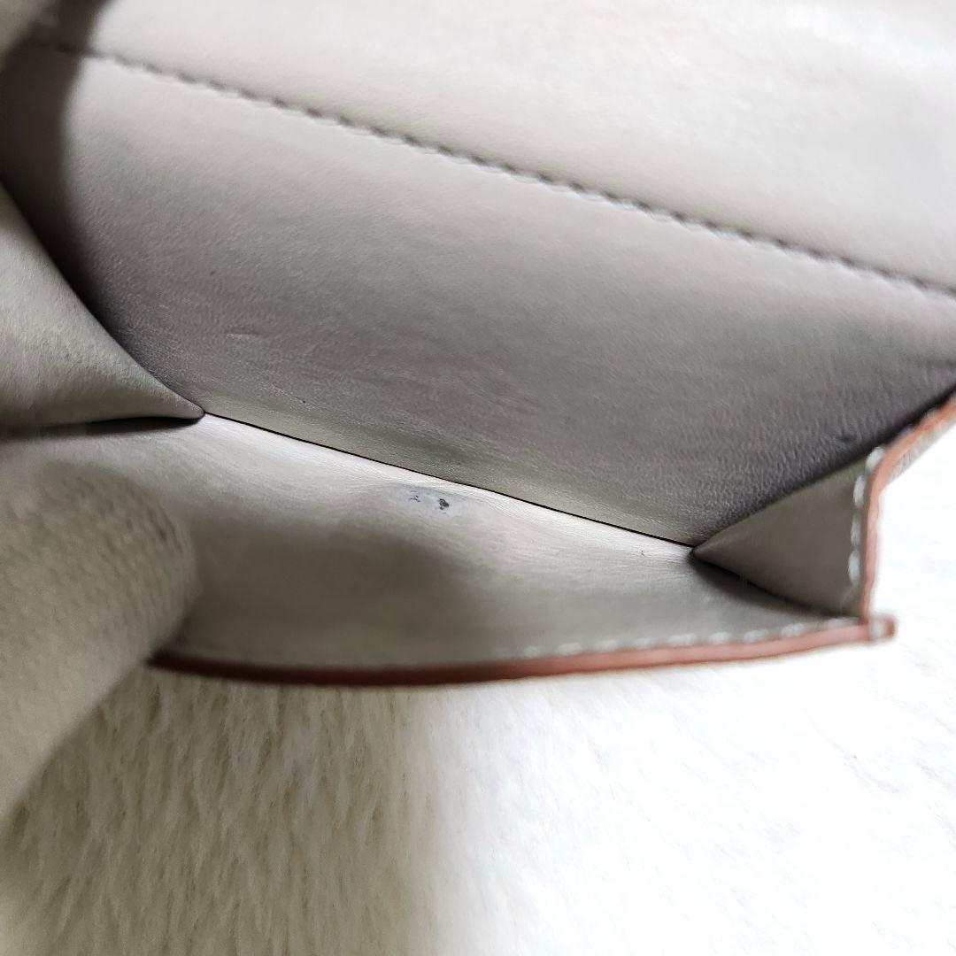 ✨美品　正規品✨ロエベ　三つ折り　アナグラム　小銭入れ　ロゴ金具　ベージュ