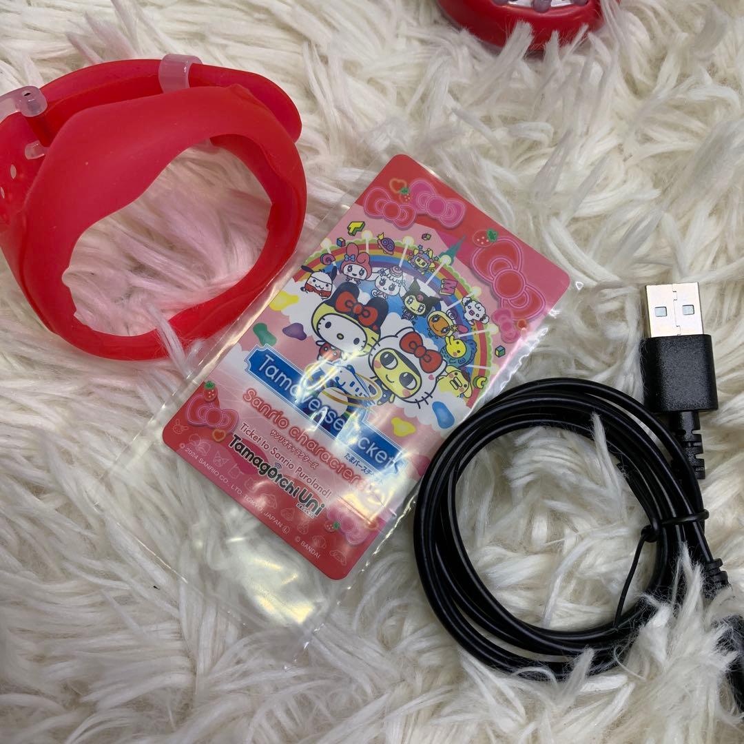 たまごっちユニ サンリオコラボ バンダイ