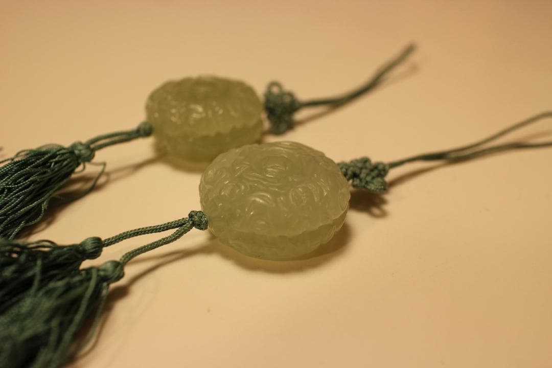 時代青い房飾り付き玉石製ペンダント2点　唐物掛軸茶道具古美術中国