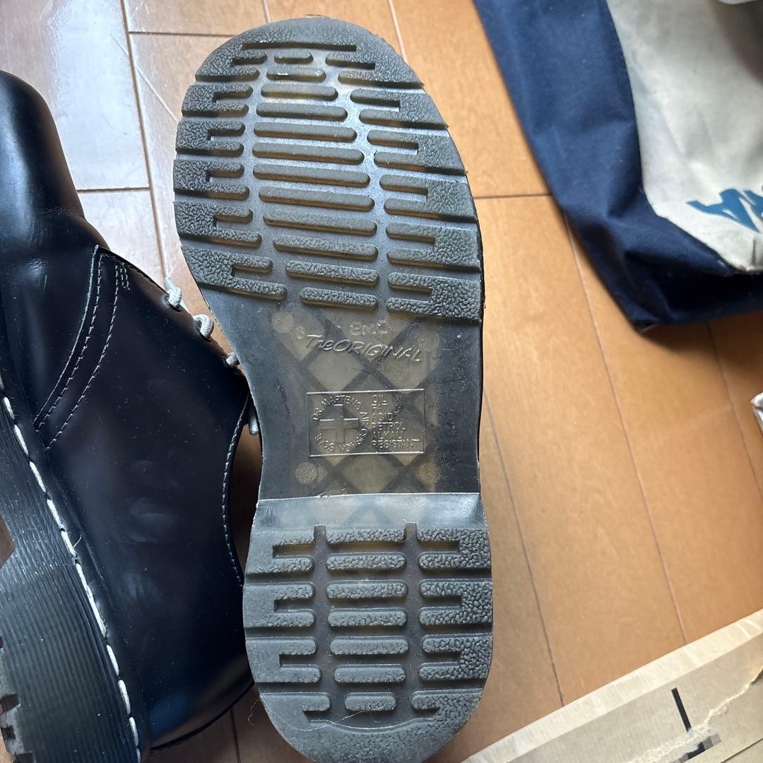 Dr. Martens ブラックドレスシューズ
