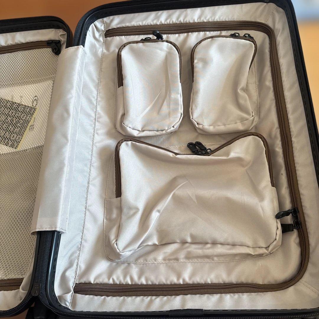 ACE 機内持ち込みサイズ　ブラック