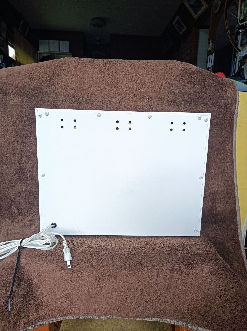 理容機器　　消毒器（２灯仕様）再生品