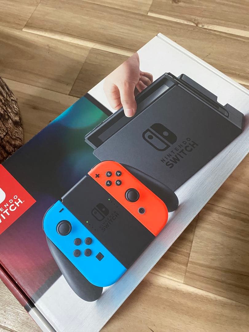 Nintendo Switch ニンテンドースイッチ本体　ネオン 9