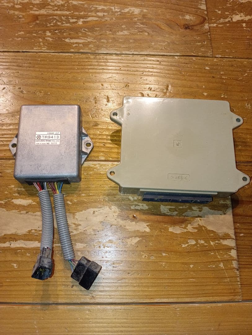 クボタコンバイン　SR18、SR20等　コンピューターコントロールユニット　中古