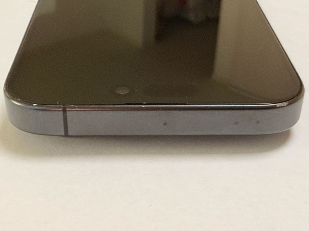 Apple iPhone 15Pro 256GB SIMフリーブラックチタニウム