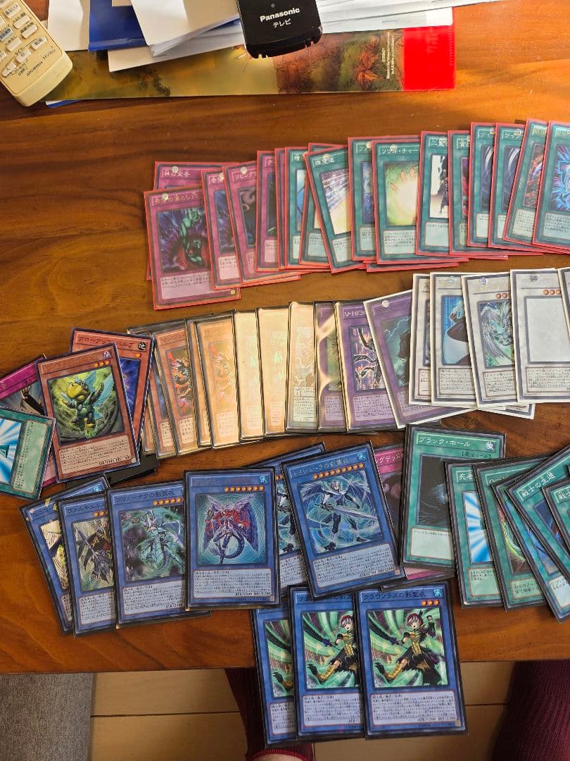 遊戯王　引退品　デッキ　スリーブ、ケース付き