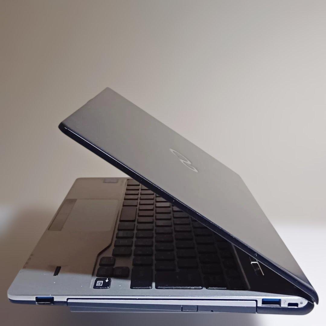 即日発送！すぐ使えるライフブック/ サクサク快速SSD/DVDドライブ/カメラ