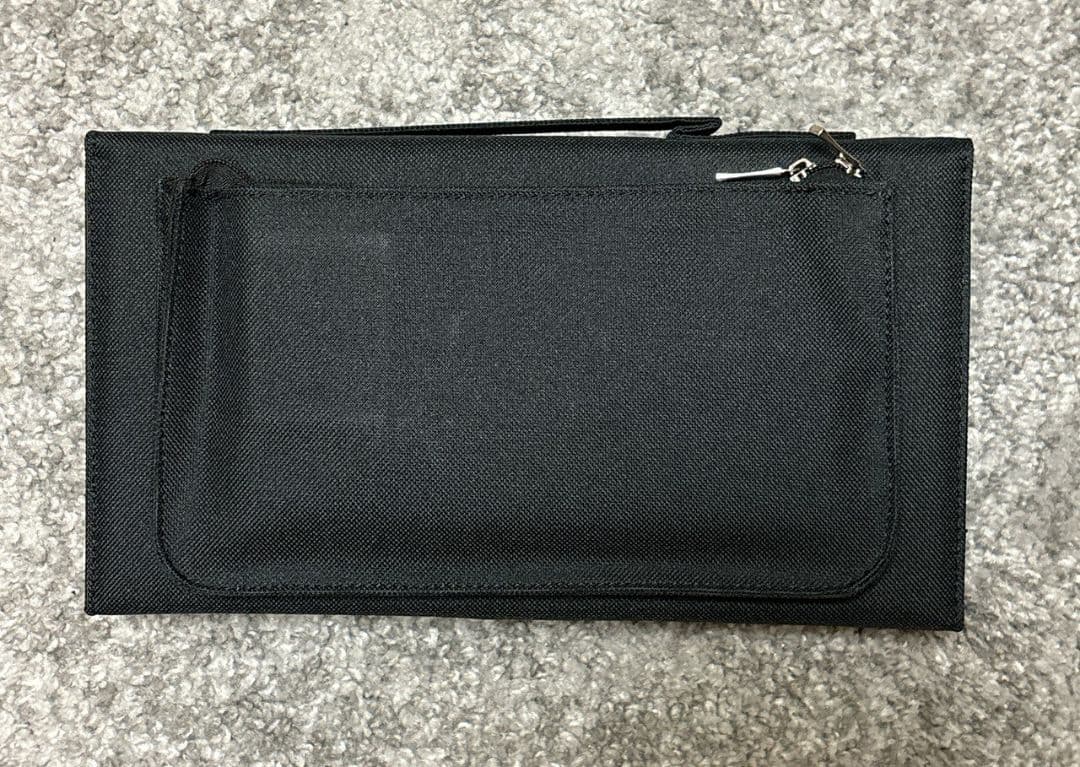 8 ソーラーパネル 防水撥水 60W 約1.4kg 急速充電 折り畳み式