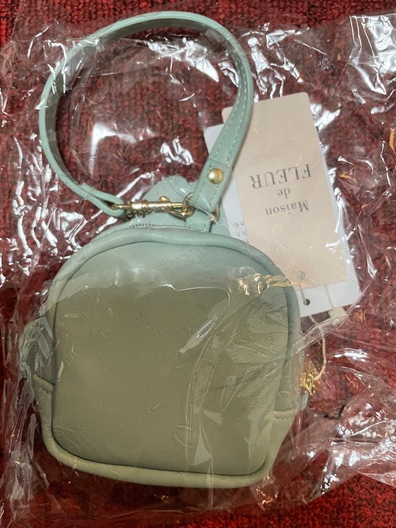 クラリス　メゾンドフルール　バッグチャームポーチ　ディズニー