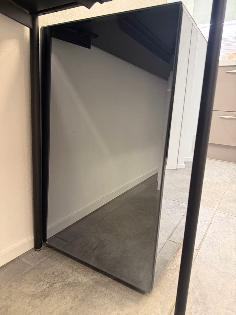 boconcept ミラーテーブル サイドテーブル　グレー