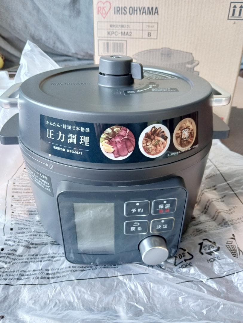 アイリス オーヤマ　電気圧力鍋2.2L　KPC-MA2