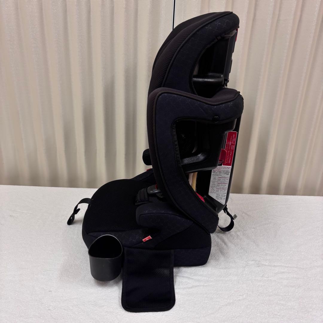 クリーニング済☆美品☆1〜11才まで　アップリカ　エアグルーヴ　プラス　ブラック