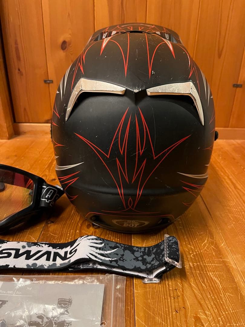 FOX V3 パイロット　オフロード　ヘルメット