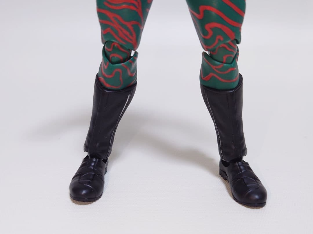 SHFiguarts 仮面ライダーアマゾン