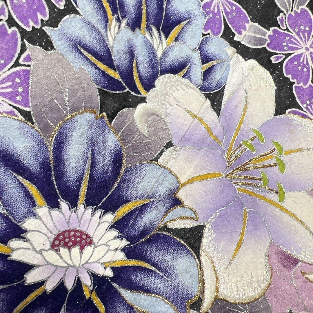 銀通し　刺繍　百合　薔薇模様　振袖　晴れの日　成人式　卒業式　着物　115p