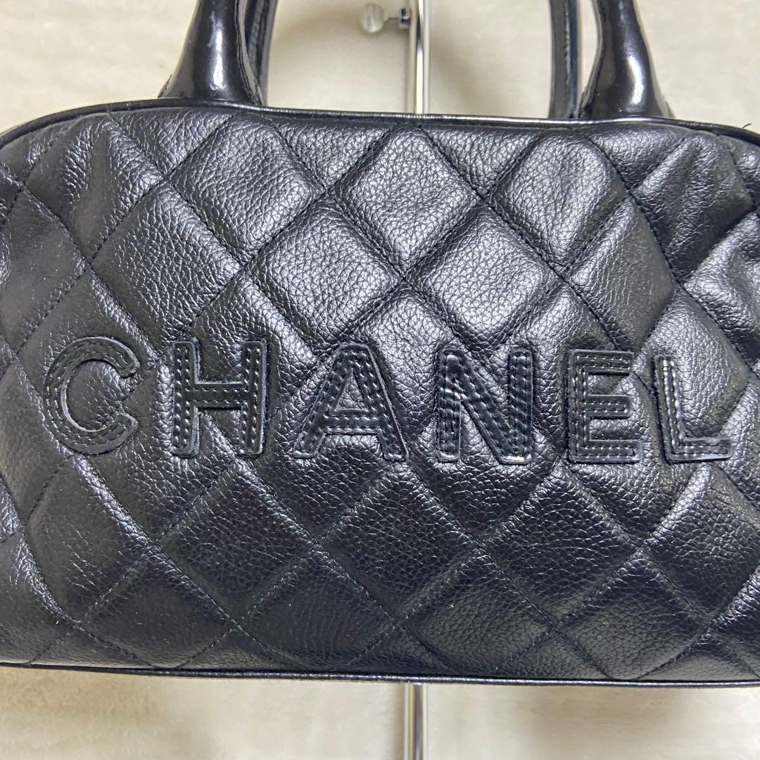正規品　CHANEL ミニボストン　キャビアスキン　レザーバッグ