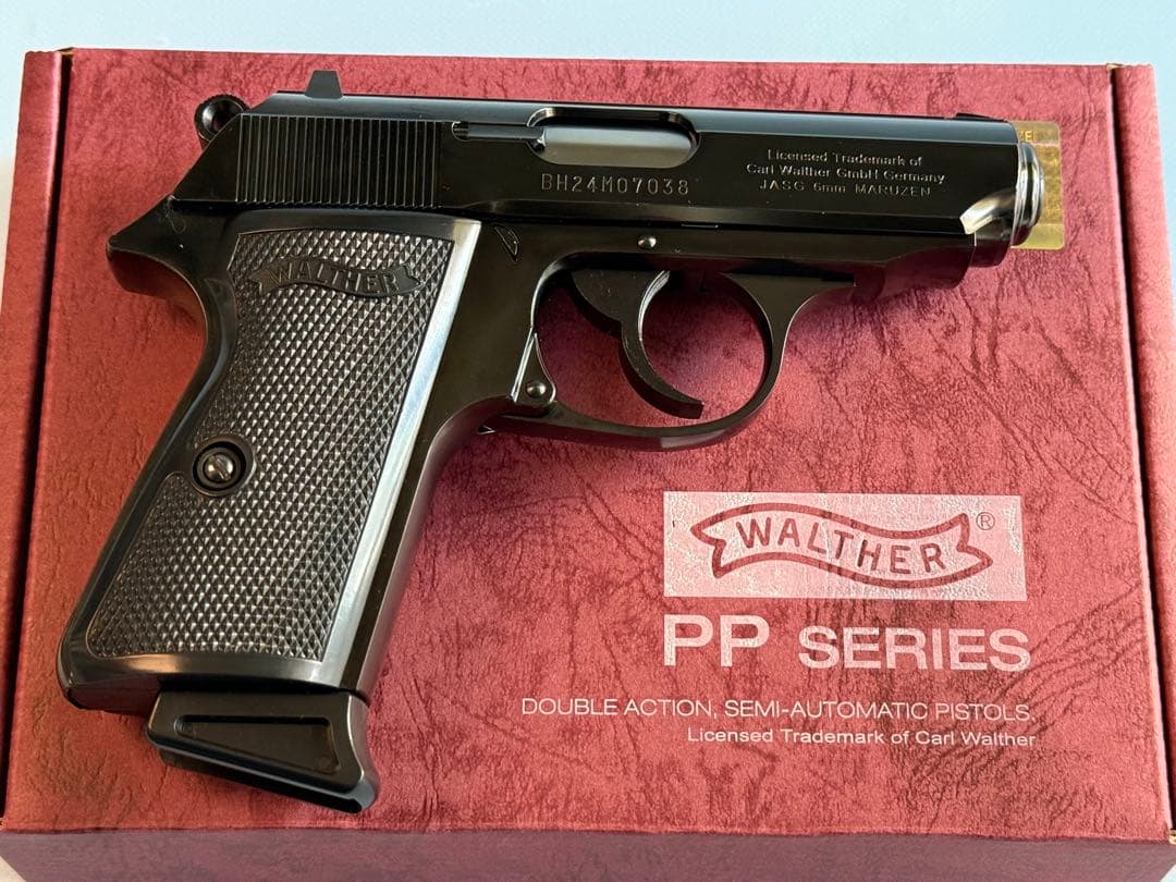 マルゼン製ワルサーニューPPK/Sブラックメタルモデル（ガスブローバック）